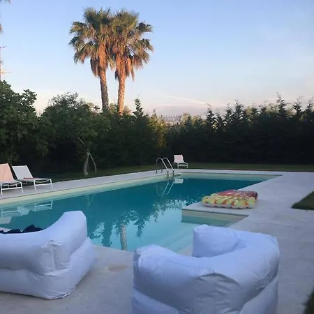 Villa Incantevole Con Piscina *